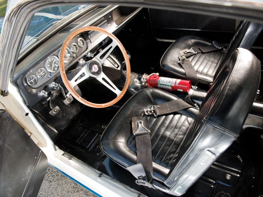 Shelby GT350 R 1965 года  (фото 15 из 95)